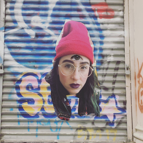 ARTIST: Simple, Holly